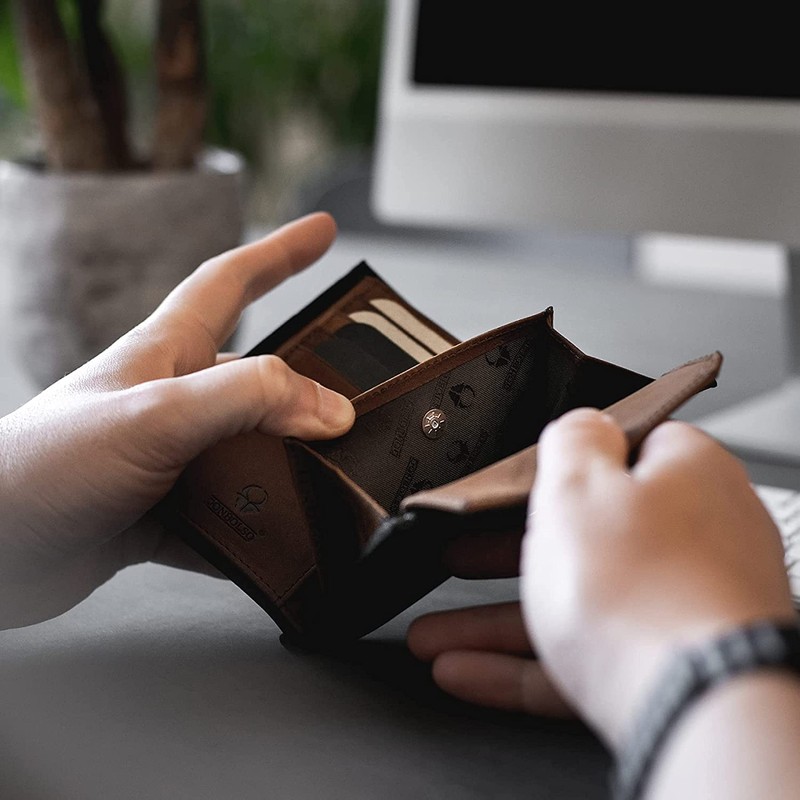 Donbolso Vienna I Large Leather Wallet for Men with RFID
