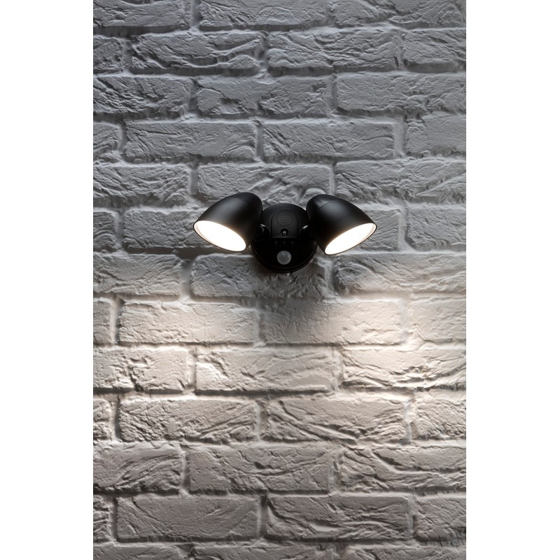 Knightsbridge 110-230V IP65 Twin Head Black 20W Security Floodlight with