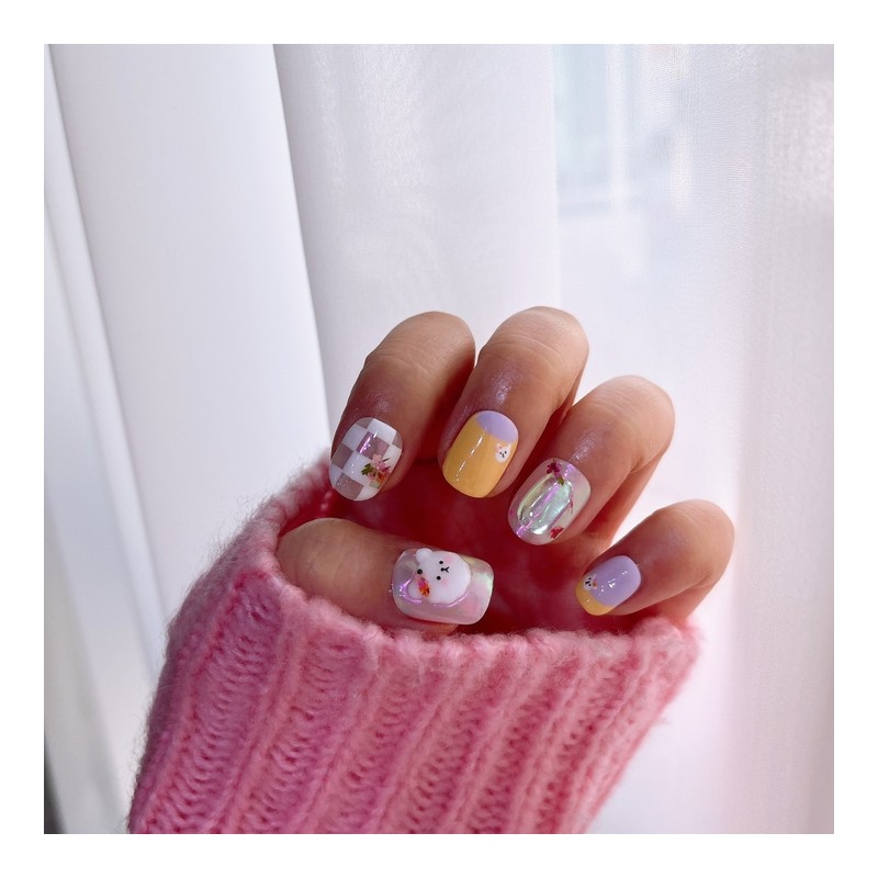 Flower Play DogHandmade Nail Tips - Short Oval / 꽃놀이댕댕이수제네일팁