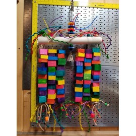 HUGE PARROT TOY*THE GARGANTUAN * MACAW * COCKATOO*