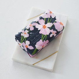 Soap & Paper Factory Vanilla Fleur 5 oz Shea Butter Soap Bar