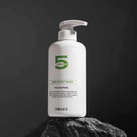 Non-greasy Easy & Fast Wash 500g / Face wash + body wash only / Rich foam / Soft formulation / Refreshing cleansing power / 미끌거림 없는 이지 앤 패스트 워시 500g / 세안 + 바디워시 전용  /풍성한거품/부드러운제형/개운한세정력
