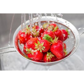 HIC Kitchen Fine Double Mesh Strainer, 18/8 Stainless Steel, Set of 2, Includes 5-Inch and 7-Inch Strainer