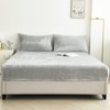 YIYEA Fleece Fitted Sheet Full Size, Ultra Soft Faux Fur