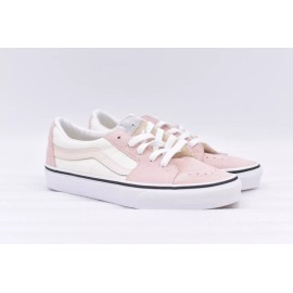 Vans Women's Vans Sk8-Low 2-Tone Suede Lace Up Skate Shoes Rose Smoke Pink, Size 6.5