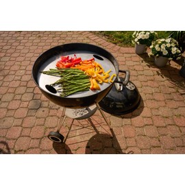 Hunsaker 21.5" Flat Top Griddle Plate fits 22" Kettle Grill and 22.5" WSM - Made in USA from Heavy 11 Gauge Carbon Steel - Perfect for Smash Burgers, Pizza, Pancakes, and Bacon