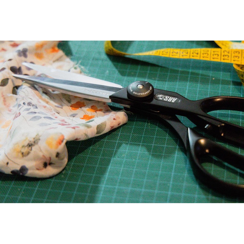 ARS SS-526A Professional Tailoring Shears