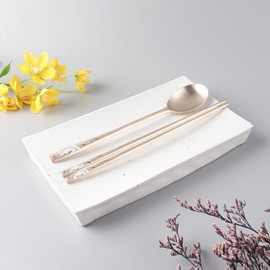 Sutami Bangjja Yugi Silver Inlaid Cutlery Set Turtle 3P + Gift Packaging / 수타미 방짜유기 은상감 수저세트 거북 3P+선물포장