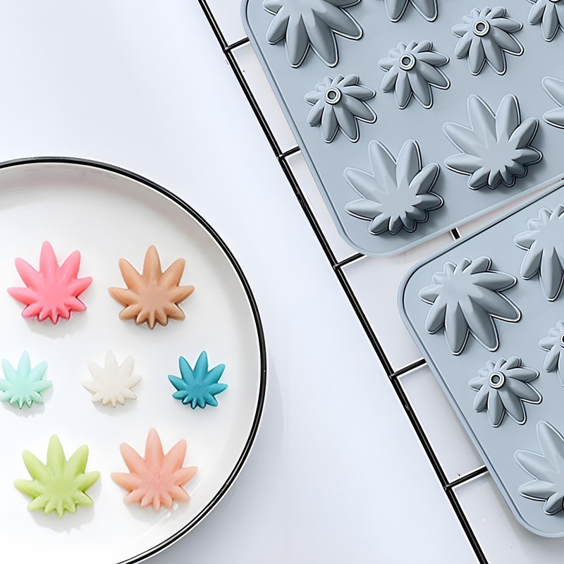 Silicone Maple Tree Leaf Molds, 20-Cavity Fall Weed Leaves Molds