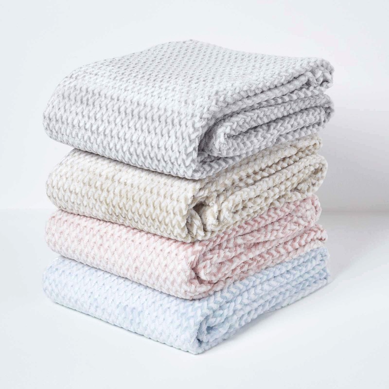 HOMESCAPES Pastel Blue Velvet Throw 130 x 160 cm Soft