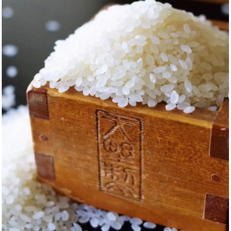 Kagayaki Japan Premium White Sushi Rice, Milled Short Grain from