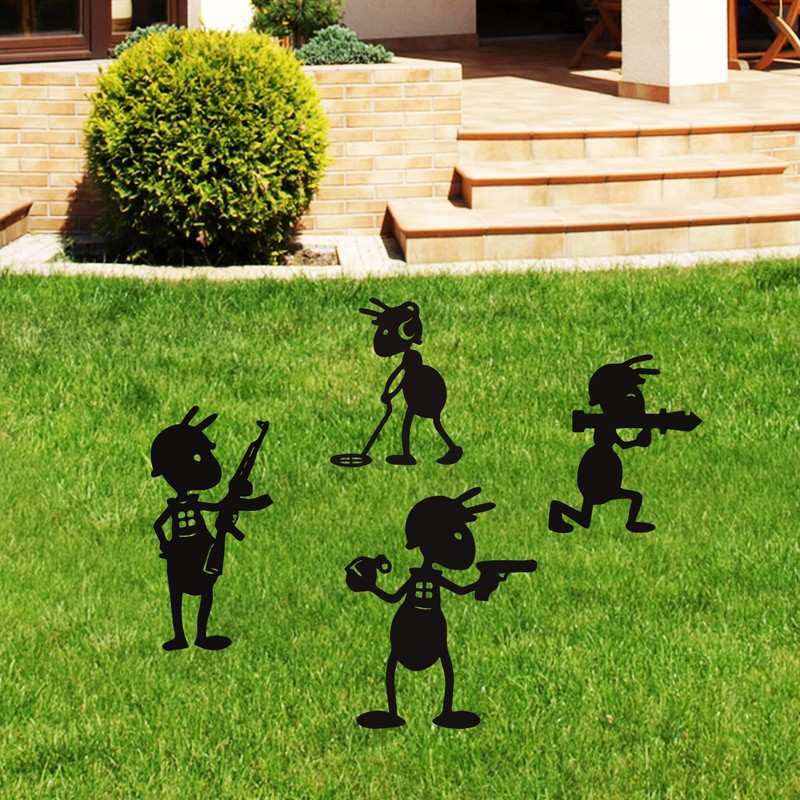 Xedatric Battle Ant Metal Garden Decor–4-Piece Metal Yard Art Set