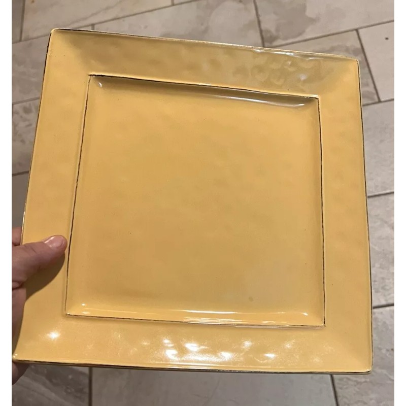PIER 1 Square Lunch / Dinner Plates Martillo Mango Yellow