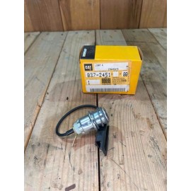 Caterpillar 037-2451 Light Caterpillar New 037-2451