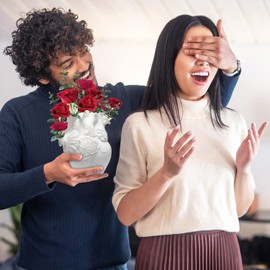 PHIEZC Heart Shaped Vase, Heart Shaped Anatomical Resin Vase, White for Modern Living Room Decoration, Gift for Various Occasions