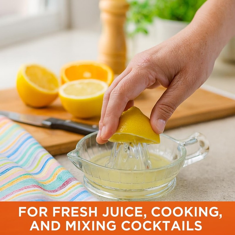 HIC Kitchen Citrus Juicer Reamer With Handle And Pour Spout,