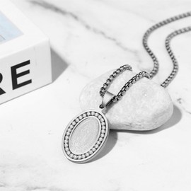 OIDEA Women's Virgin Mary Necklace: Mother of God Oval Medal Pendant with Stainless Steel Chain with Rhinestone Religious Catholic Christian Jewellery Gift for Women Girls, Stainless Steel