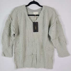 143 Story NEW 143 Story by Line Up Fuzzy Wuzzy Pullover Sweater in Frosty Gray Sz 2X