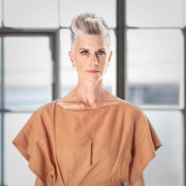 Vesper 2 Vibrating Necklace - Color: Rose Gold