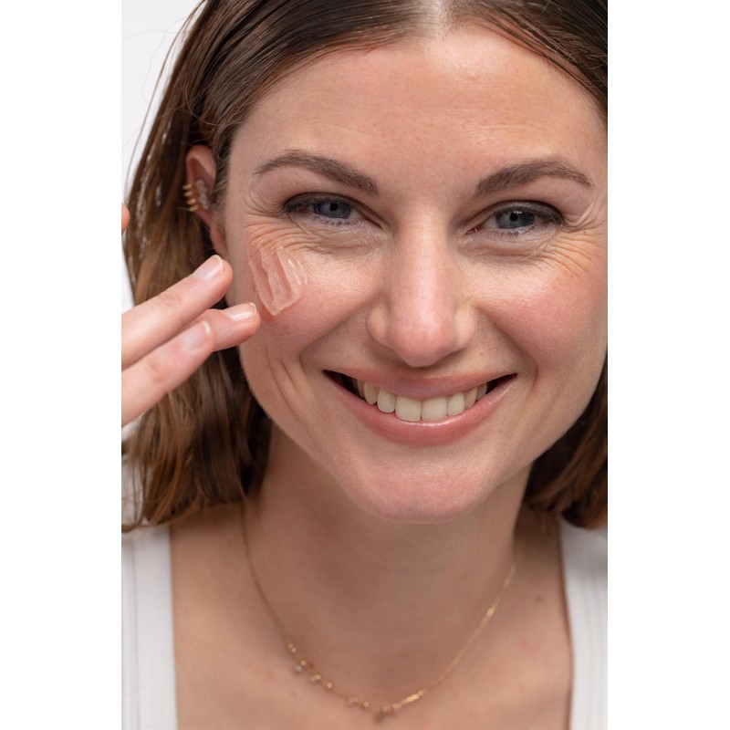 Ustawi 3-in-1 Aufhellendes Mizellengel zur Gesichtsreinigung, entfernt Make-up und Unreinheiten