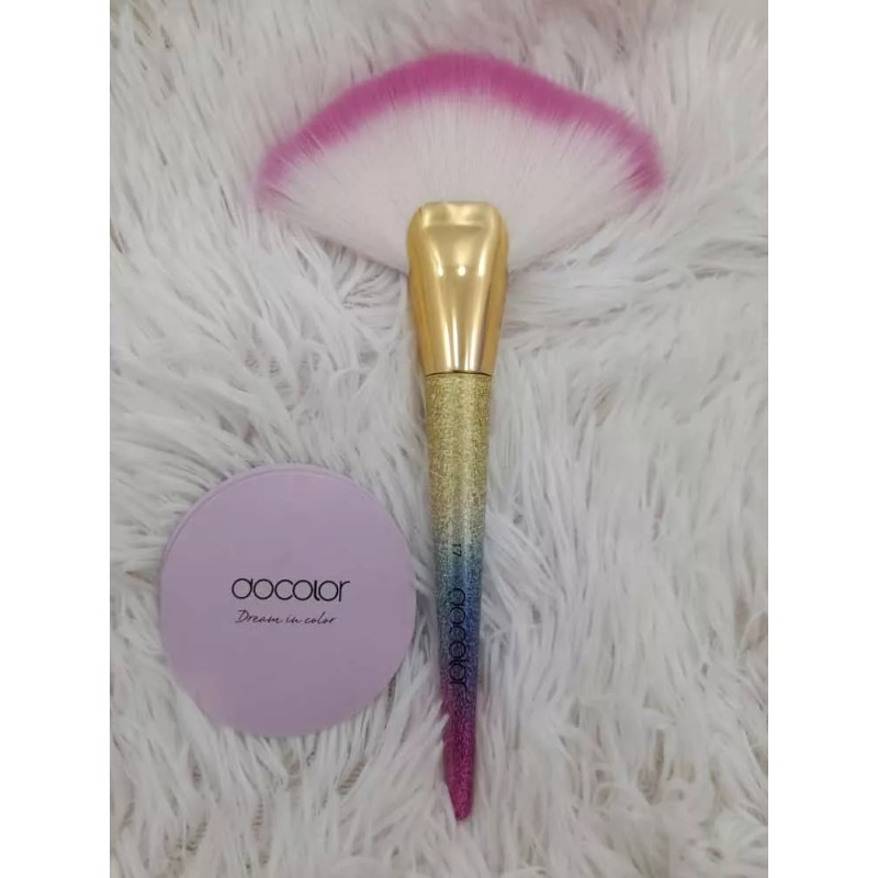 Docolor - Brocha Fantasy Abanico Suave Para Iluminador