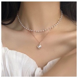 Andelaisi Boho Layered Pearl Necklace Vintage Pearl Chain Necklace White Beaded Pendant Necklace Gold Pearl Bead Choker Necklace Jewelry for Women