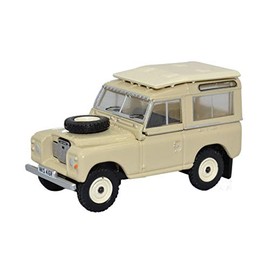 Oxford Diecast 76LR3S001 Land Rover Series III Station Wagon Limestone
