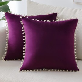 Sungeek Pack of 2 Decorative Cushion Covers Soft Velvet Pompoms Pillow Covers with Invisible Zipper Square Home Decor Throw Pillow Cases for Sofa Bedroom Living Room 45x45cm Eggplant Purple