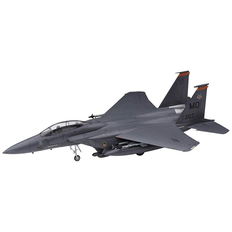 Hasegawa 1:72 Scale F-15E Strike Eagle Model