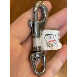 Unbranded (1) Vtg NOS Metal Flag Pole Swivel Flag Snap Clip Spring Loaded 3-3/8” Length