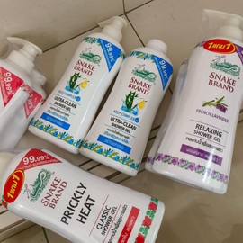 Buy 1 Free 1 Thailand Snake Brand Shower Gel 450ml