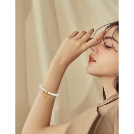LILIE&WHITE Pearl Bow Bracelets For Women Gold Bow Charm Bracelet Dainty Bow Bracelets Round Imitation Pearl Bracelets Adjustable Size Bracelets Jewelry Gifts