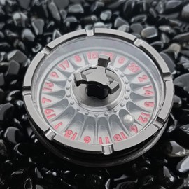 Lkjsjjns 7-in-1 Spinner DND Dice Set,DND Dice D20 Dungeons and Dragons Dice Polyhedral Punk Style Small Flying Dragon Dice Spinning Random Rollerball Compasses (Black)