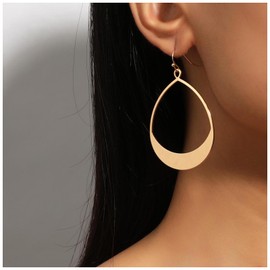 Yheakne Boho Oval Hoop Drop Earrings Gold Teardrop Dangle Hook Earrings Large Circle Teardrop Earrings Oval Geometric Circle Drop Earrings Jewelry for Women and Girls
