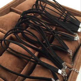 Women's Choker Necklaces Black Velvet Chokers, 4 Pieces by