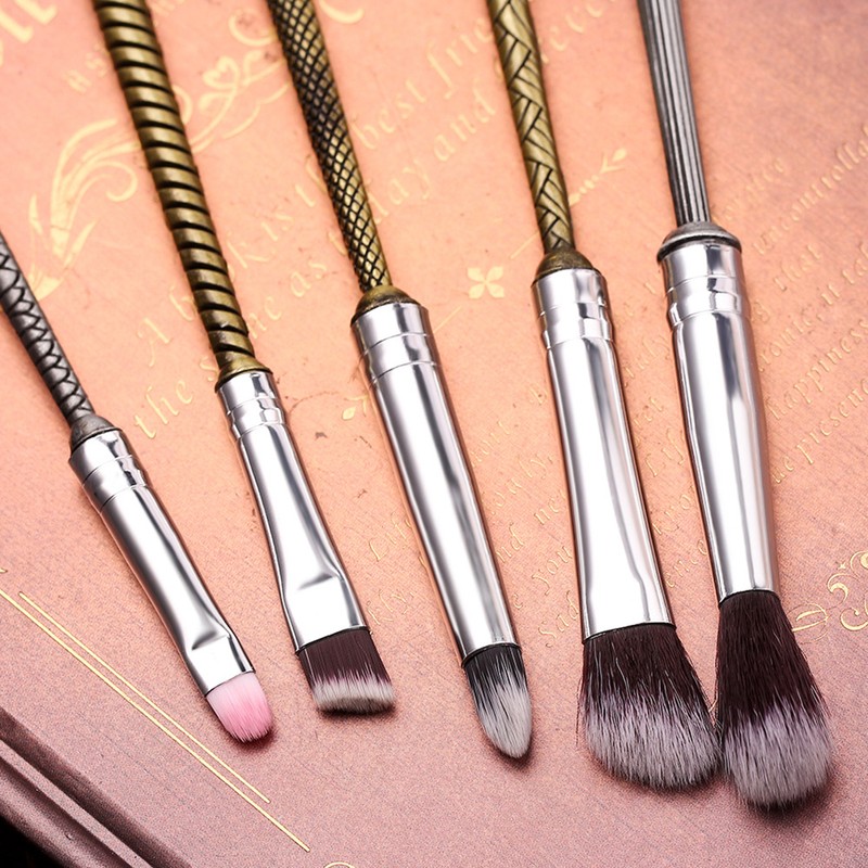 5Pcs Makeup Brushes Set Wizard Wand Cosmetic Brushes Kit Eye