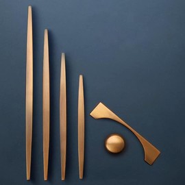 Guolich 2 Pcs Hole Centers 7.55 Inch(192mm) Kitchen Drawer Handle Door Cabinet Pulls Stainless Steel Handle Modern Brown Hardware for Wardrobe Bathroom Dresser