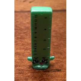 Shopkins Season 3#3-127 Green Rita Ruler (Special Edition Stationery)