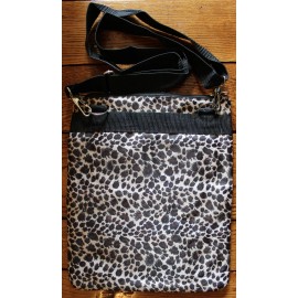 C&K New Leopard Print Hanging Travel Electronic Bag Bible Carrier Zipper Messanger
