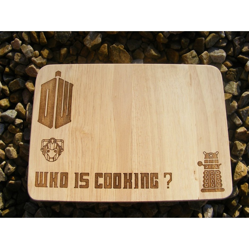 Doctor Who Dr Dalek Wood Chopping Cheese Board Gift Present