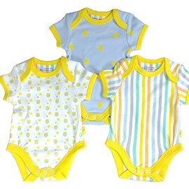 Beaming Baby 100% Organic Cotton Bodysuit. Long Sleeve, Envelope Neck Unisex Baby Vest, Suitable for Baby Boys & Baby Girls. For Babies with Eczema & Sensitive Skin. Star (Newborn)