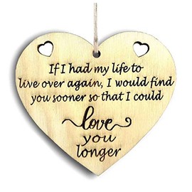 Pet-Jos Love Wooden Heart Plaque Gift for Him Gift for Her Hanging Heart Wooden Sign I Love You Quote Gift for Someone Special FBA