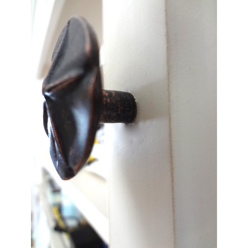 Sand Dollar Drawer Knob, Beach Cabinet Pull, Solid Metal, Oil