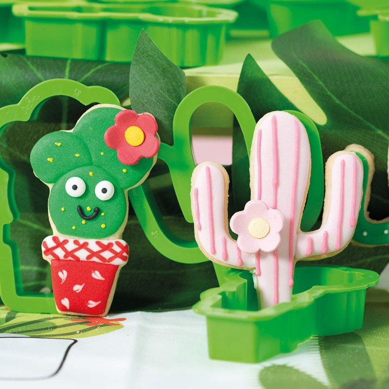 Decora 0255072 Plastic Cookie Cutter Cactus 2-Piece 9 x H