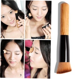 Minkissy Cosmetic Brush Foundation and Concealer Brush Face Makeup Tool Wooden Handle Aluminum Tube Nylon 12.3cm Perfect for Professional or Personal Use Random Color