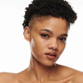 Base de maquillaje lquida MAC Studio Radiance Studio Radiance Studio Radiance Serum-Powered Foundation tono nc38 - 30mL 30g                           