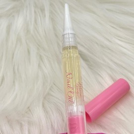 Nail Growth Oil Cuticle Oil with Natural Oils  - Moisturizing and Nourishing for Skin Care - Nail Care Apricot Gentle - Scent: Juicy cherry, Size: Nail  bottle (8ml)