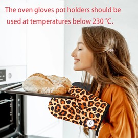 Oven Gloves Pot Holders, Heat Resistant Oven Mitts and Potholders Leopard Print Kitchen Oven Gloves Set 4pcs, with Hanging Hook 2pcs