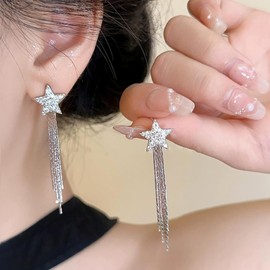 W WEILIRIAN Bohemian Crystal Star Earrings Star Tassel Chain Earrings Silver Star Ear Stud Star Chain Dangle Earrings Star Sparkling Earrings Jewellery for Women and Girls Gifts