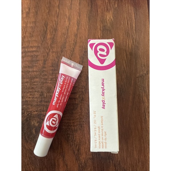 Mary Kay at Play JELLY LIP GLOSS "Berry Me" NEW